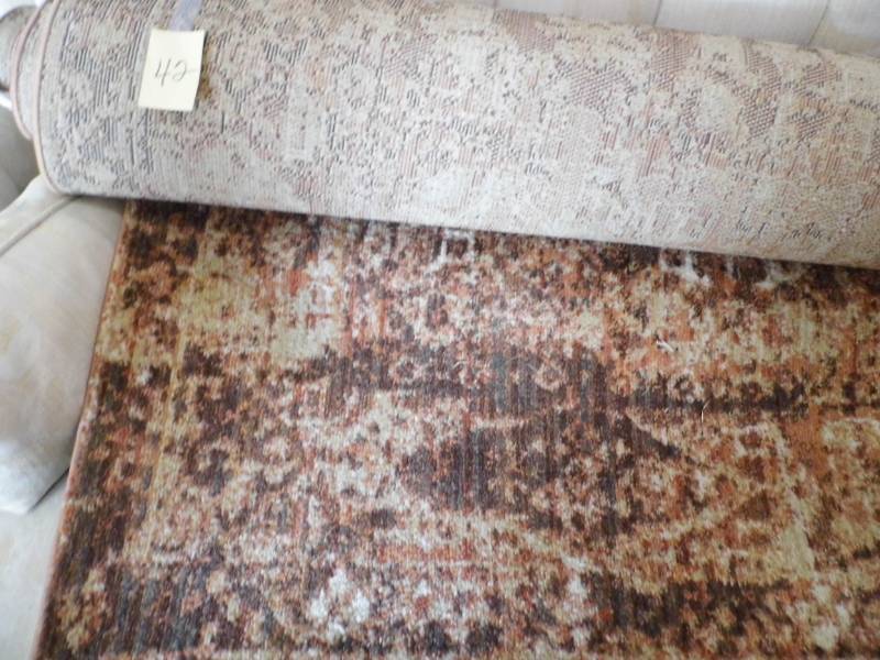 lot 42 image: Joanna Gains Magnolia Area Rug