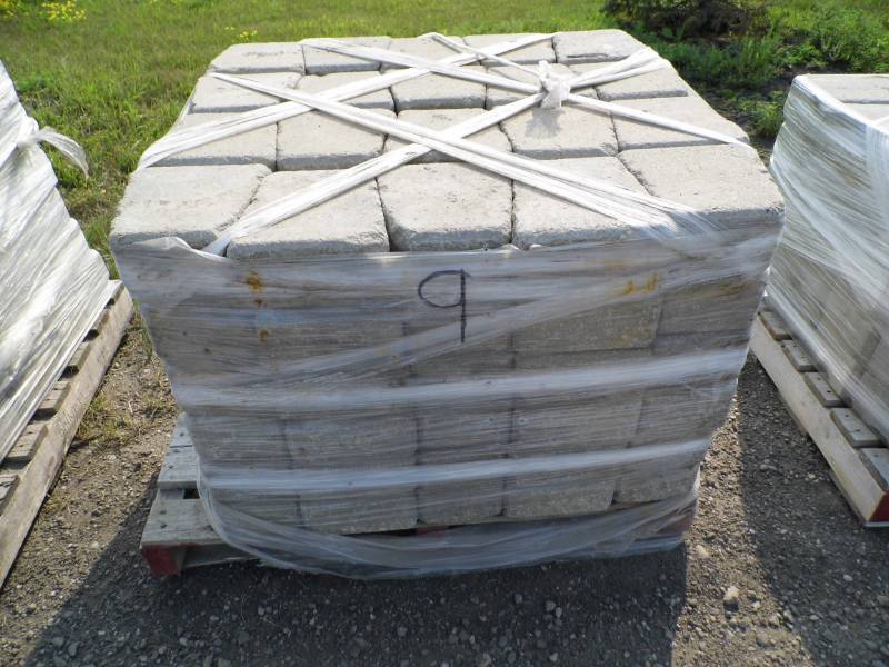 120pc BC Roman Stack Stone Coping