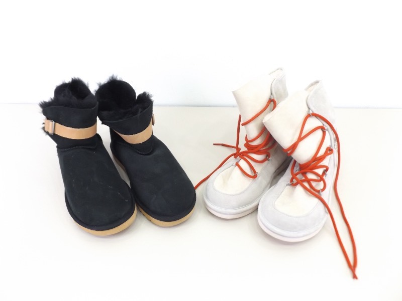 2 Pairs of NEW UGGS Womens size 9