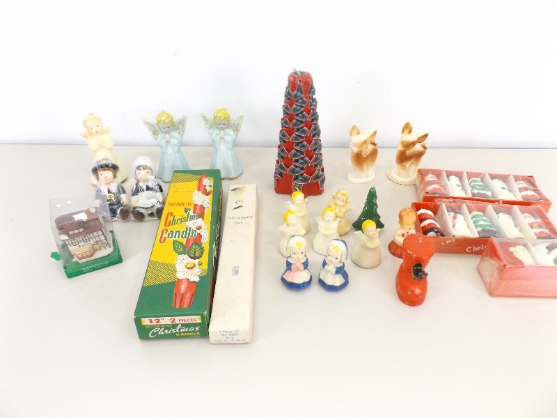 Large Lot of Vintage Candles