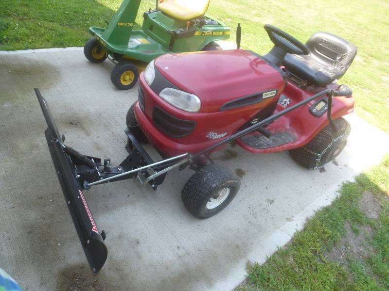 Craftsmen Lawn Tractor