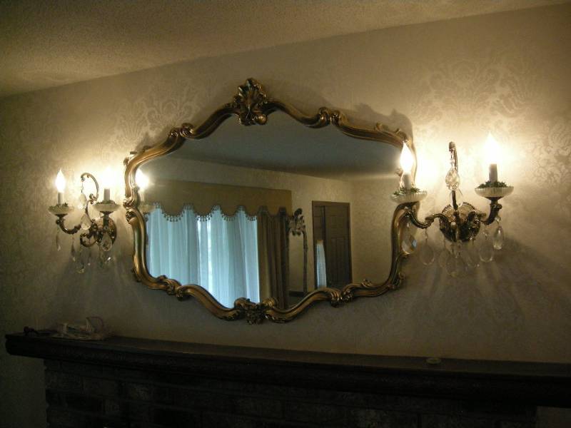 lot 25 image: 3pc Ornate Mirror and Wall Sconce Set