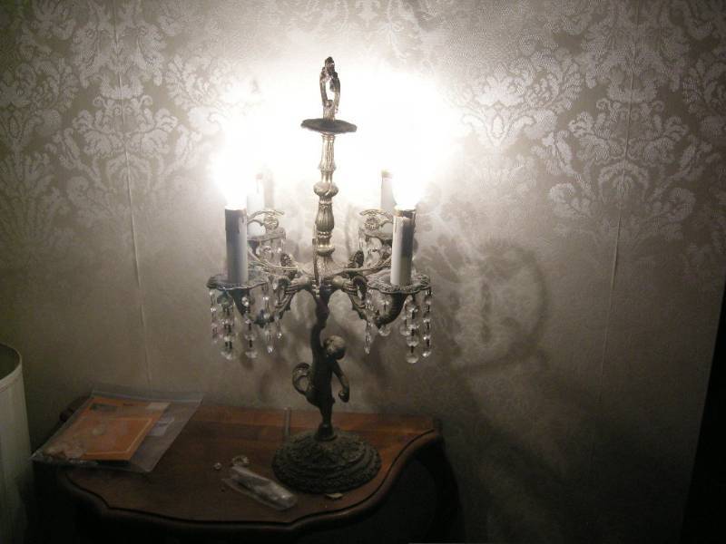 lot 56 image: Vintage Metal Figural Lamp - Luxus