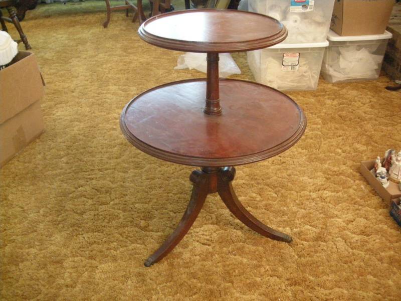 2 tier table antique