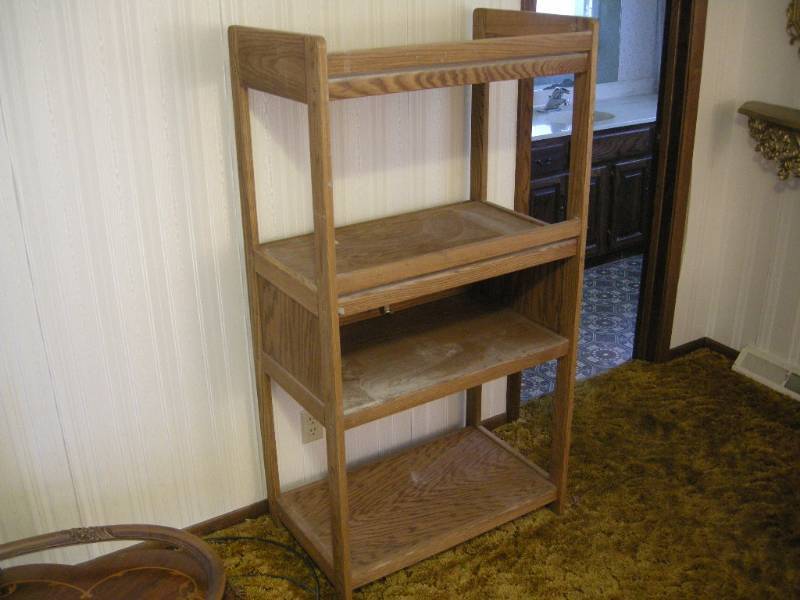 lot 106 image: Wooden Storage Cabinet