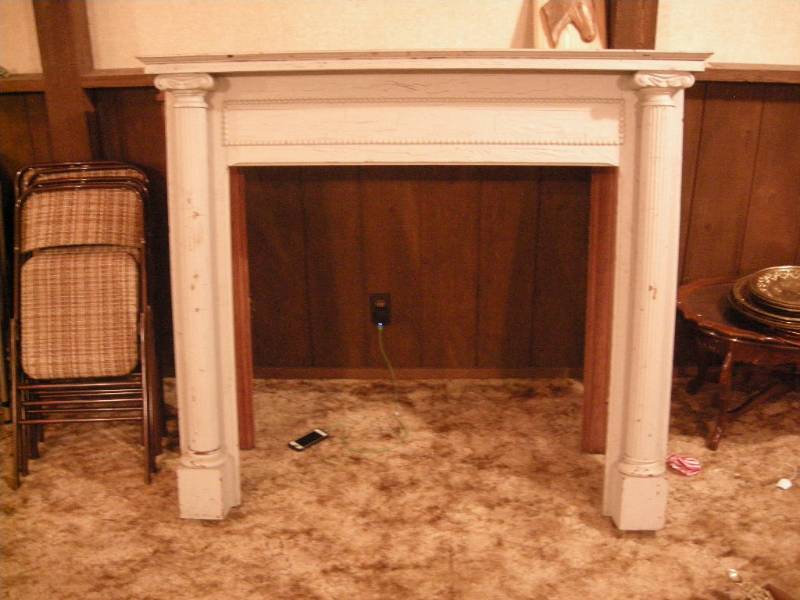 lot 162 image: Antique Wood Fireplace Mantle Surround