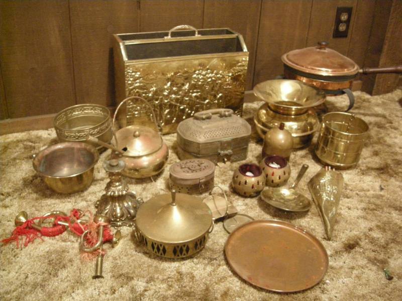 lot 213 image: Misc Brass and Copper Items