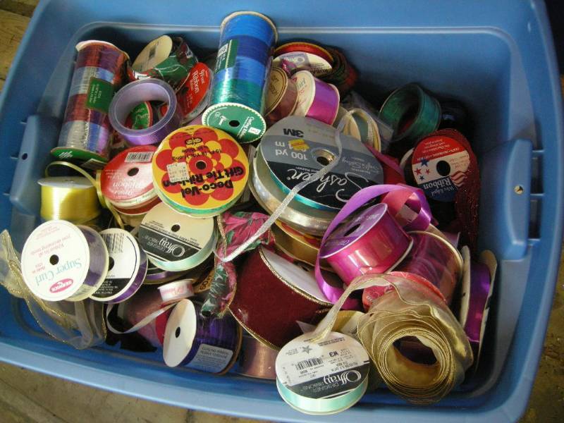 lot 273 image: Gift Wrapping Ribbon