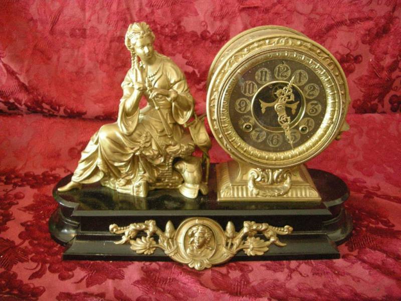 lot 278 image: Antique Ansonia Ornate Shelf Clock