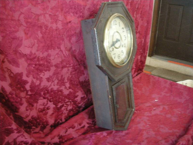 lot 311 image: Antique Japan Wall Clock