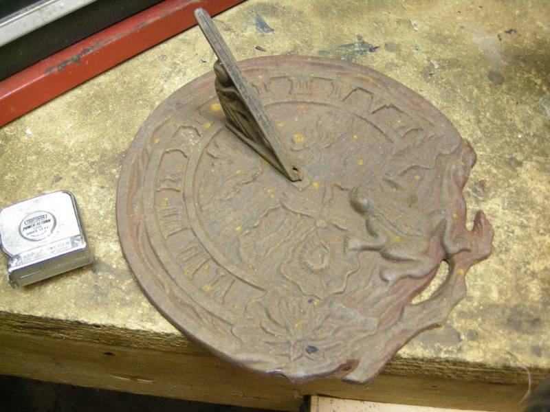 lot 320 image: Cast Sundial Garden Ornament