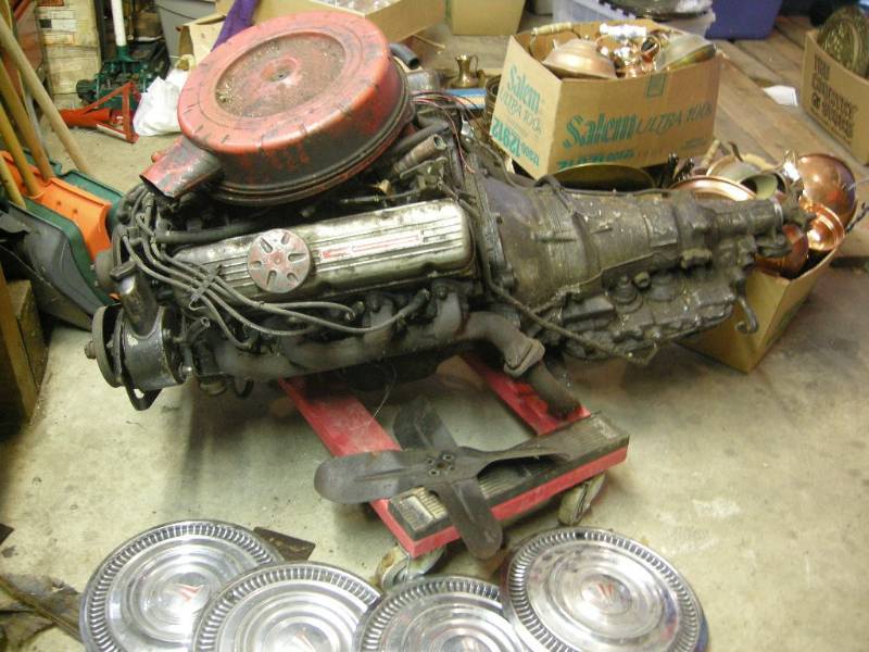 lot 318 image: 1963 F85 215 V8 Oldsmobile Engine-Transmission