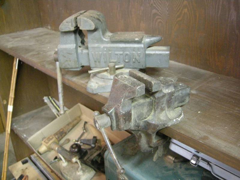 lot 331 image: Vintage Bench Vises