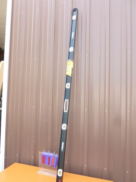 SnS Auctions # 330 Power saws, tools & job boxes