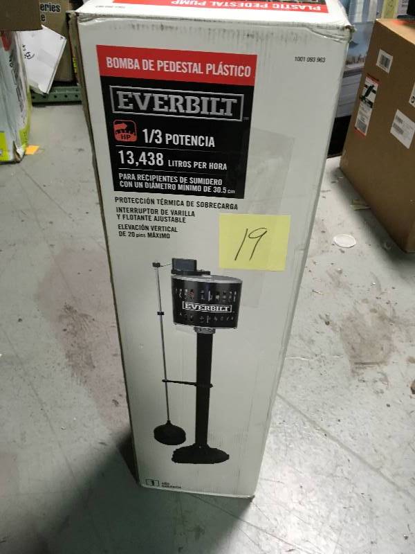 lot 19 image: Everbilt 13 HP Pedestal Sump Pump in good conditions