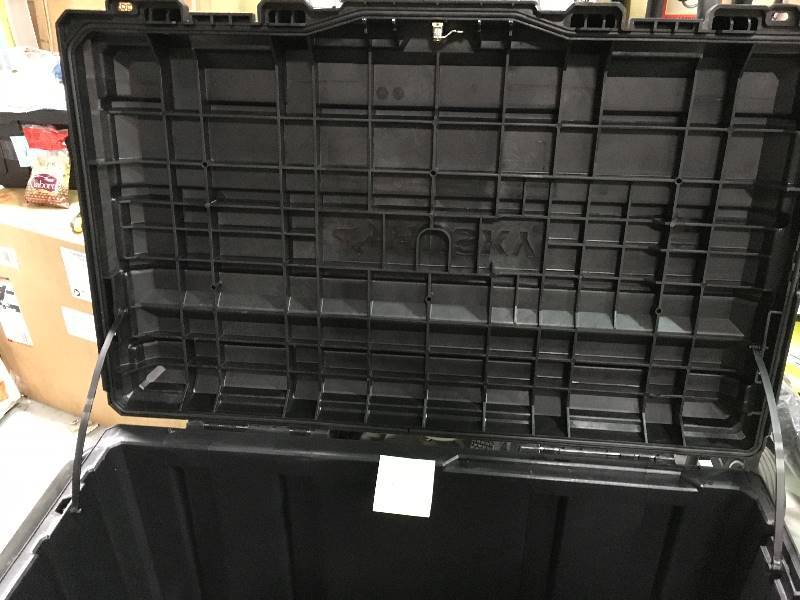 lot 41 image: Husky 37 in. Mobile Job Box Utility Cart Black in good conditions mising pin for the tires