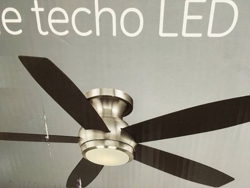 lot 46 image: Treviso 52 in. Brushed Nickel Indoor LED Ceiling Fan with Remote Control in good conditions