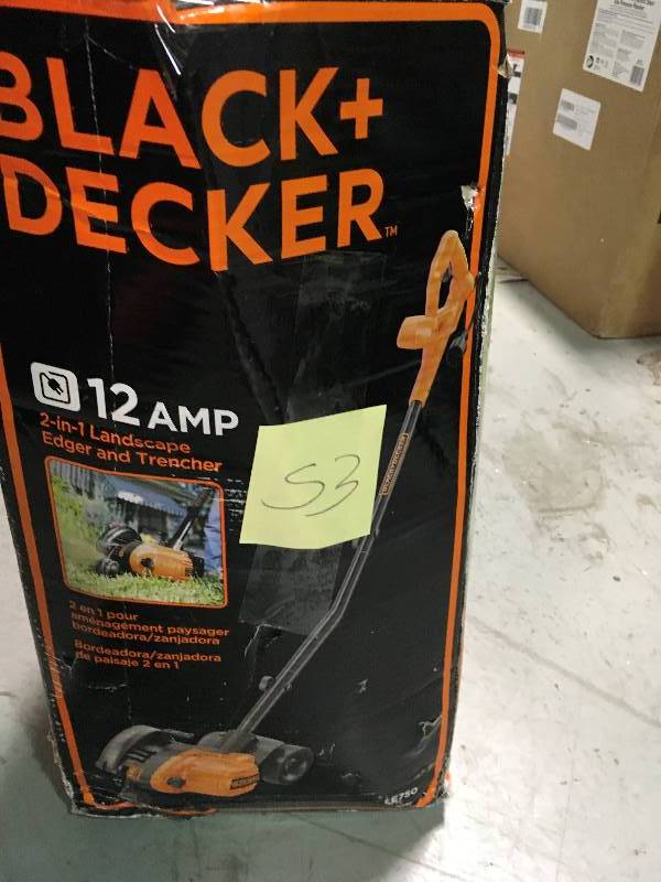 lot 53 image: Black & Decker 7.5 in. 12-Amp Corded Electric 2-in-1 Landscape EdgerTrencher  Used in good working cond.