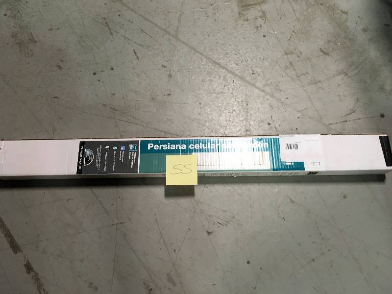 lot 55 image: Bali cut to size White 916 in. Cordless Light Filtering Cellular Shade - 35 in. W x 48 in. L (Actual Size is 34.5 in. W x 48 in. L) not used