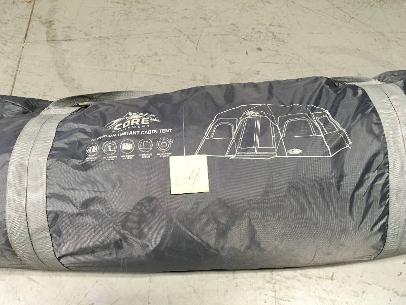 lot 64 image: Core Equipment 12 Person Instant Cabin Tent 18 X 10 - Fast in good conditions