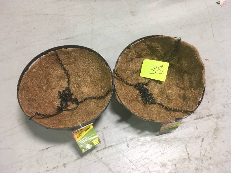 lot 38 image: Vigoro 12 in. Metal English Hanging Basket  Lot of 2