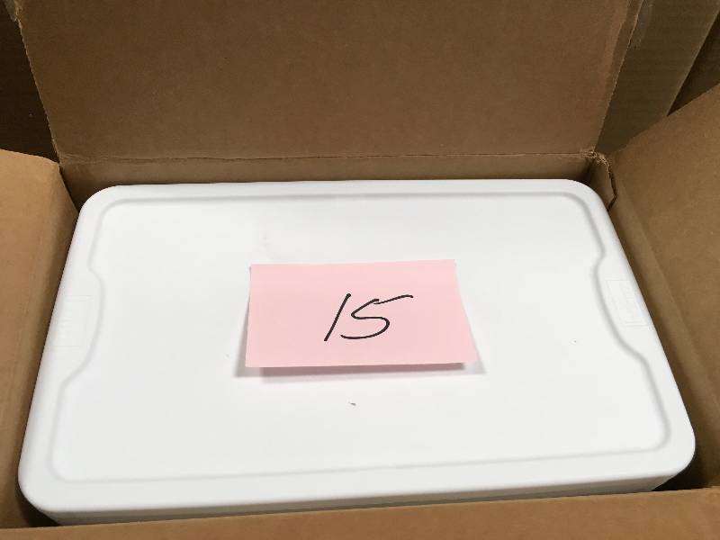 lot 15 image: Homz Clear Storage,White Lid  6 Qt. Pack 10 in good conditions