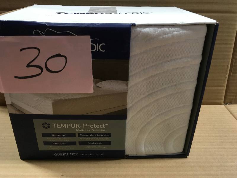 lot 30 image: Tempur-Pedic Cotton Queen Mattress Protector New