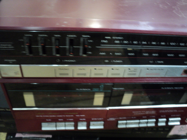 Fischer AMFM stereo receiver and d...