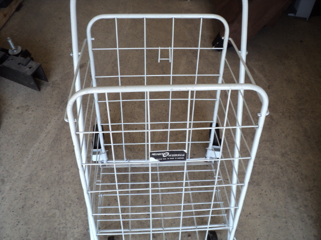 collapsible cart on wheels...