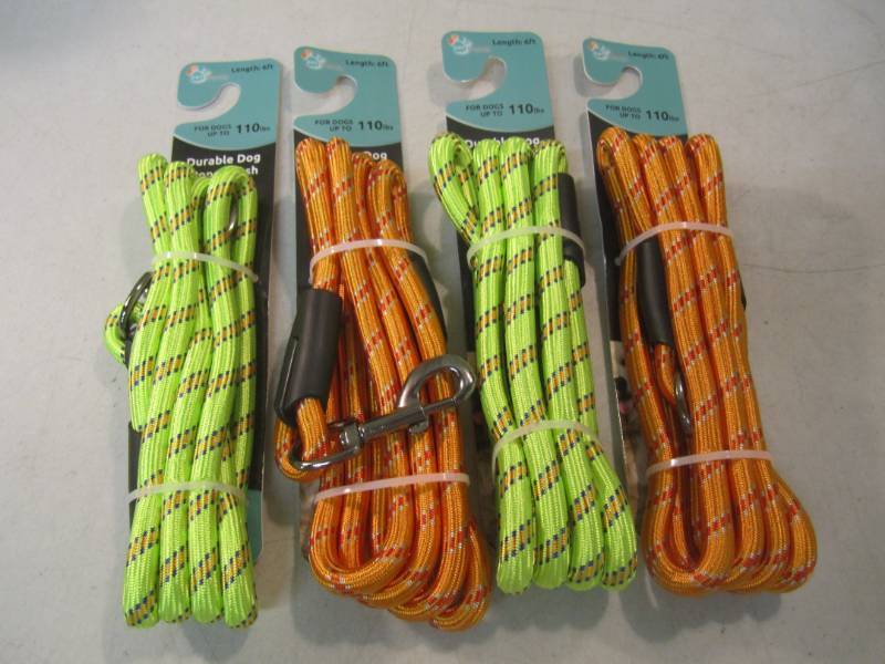 lot 17 image: 4 - 6 foot Durable Dog Rope Leaches...