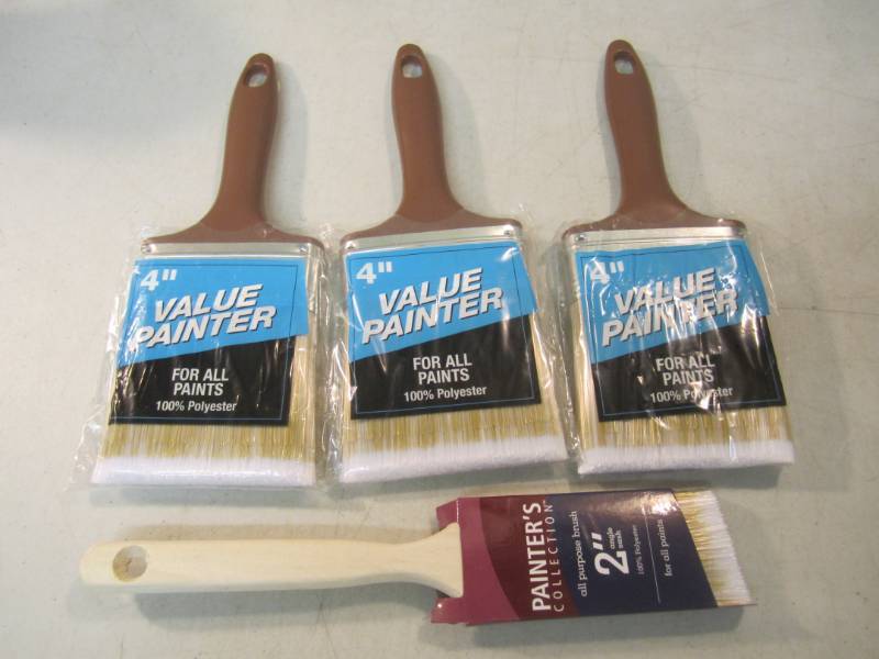 lot 21 image: 4 Paint Brushes 3 - 4 and 1 - 2  ...