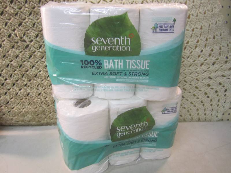 lot 31 image: 24 Rolls of Bath Tissue 2 packs of ...