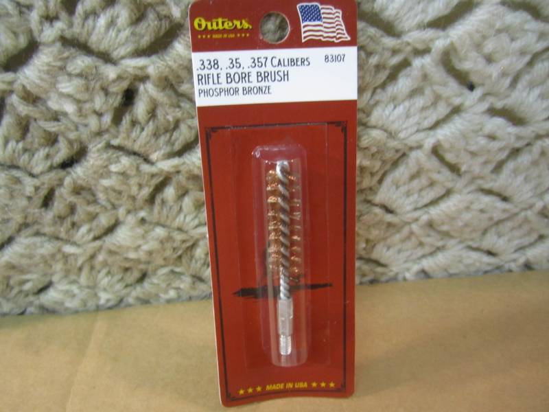 lot 54 image: Case of 36 Outers Rifle Bore Brushe...