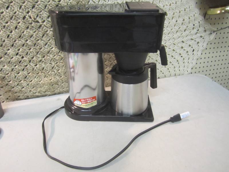 lot 100 image: Bunn BTX-B 10-Cup Thermofresh Home ...