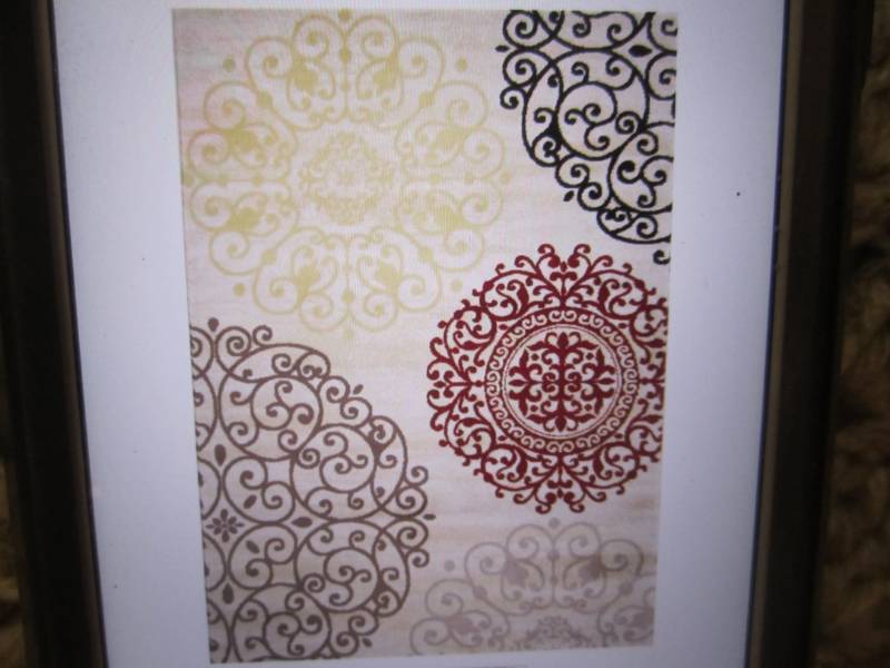 lot 110 image: Lot of 2 Contemporary Modern Floral...