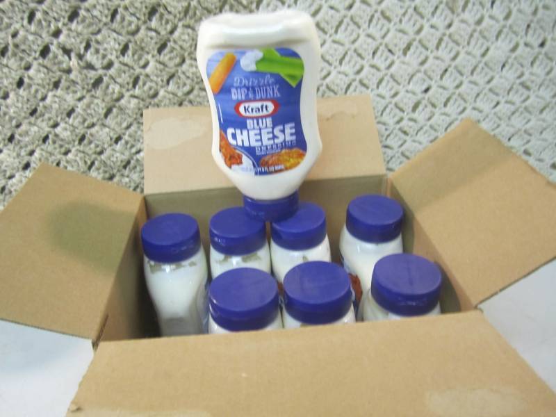 lot 149 image: Case of 8 Bottles of Kraft Blue Che...