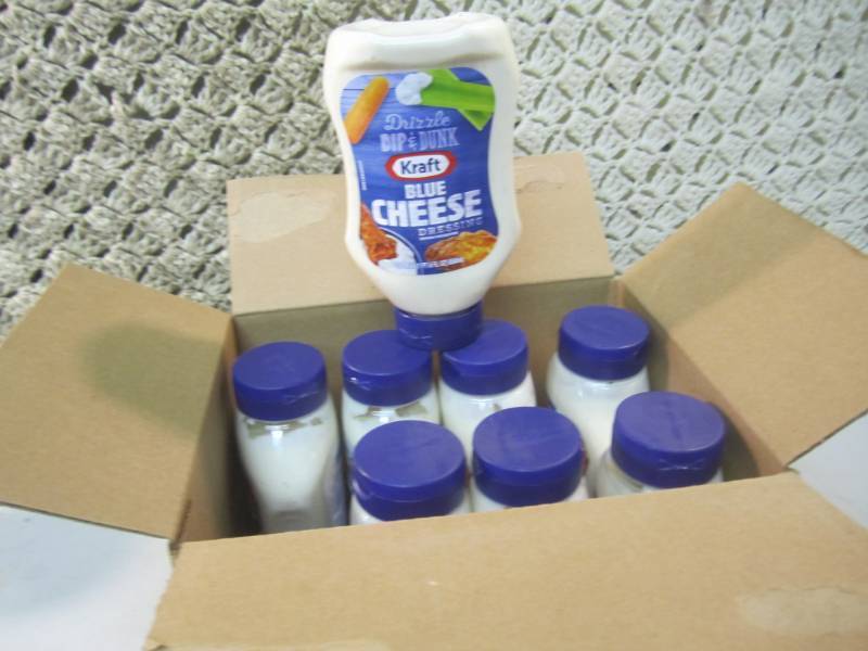 lot 150 image: Case of 8 Bottles of Kraft Blue Che...