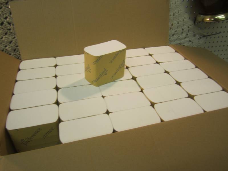lot 168 image: Case of 2-Ply White Interfolded Bat...