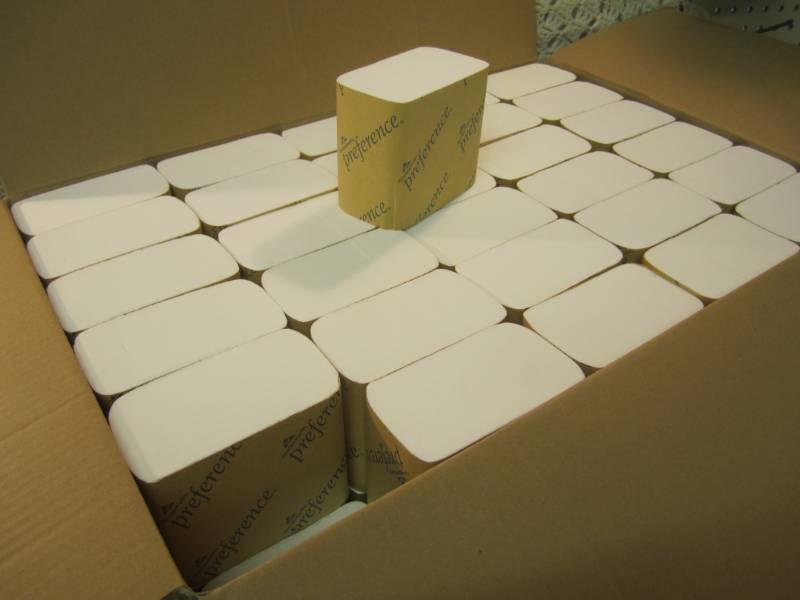 lot 170 image: Case of 2-Ply White Interfolded Bat...