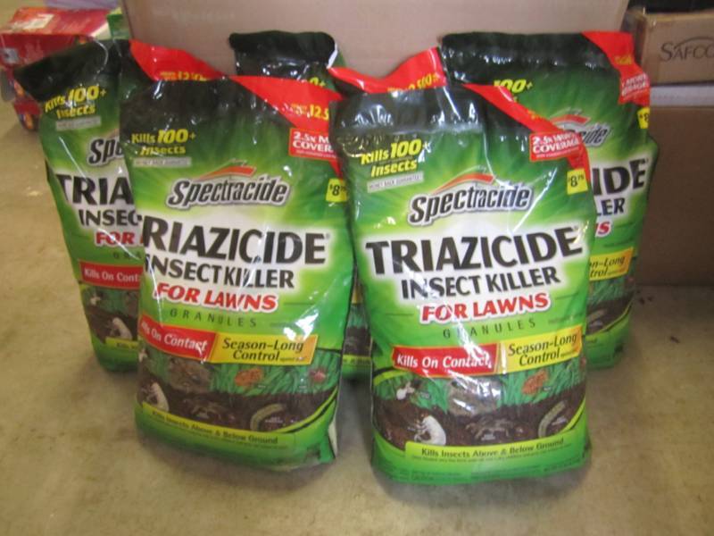lot 175 image: 5 - 10 Pound Bags of Spectracide Tr...