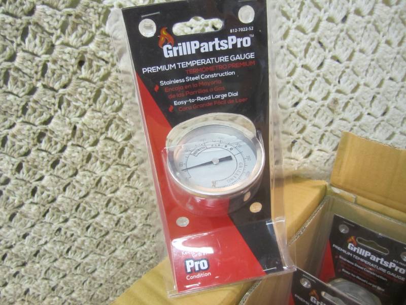 lot 183 image: Case of 6 Grill Parts Pro Premium T...