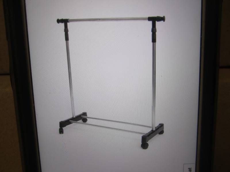 lot 195 image: Lot of 2 Extendable Stainless Steel...