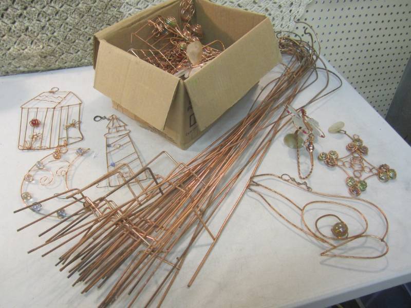 lot 216 image: Box Full of Approx 29 Copper Yard S...