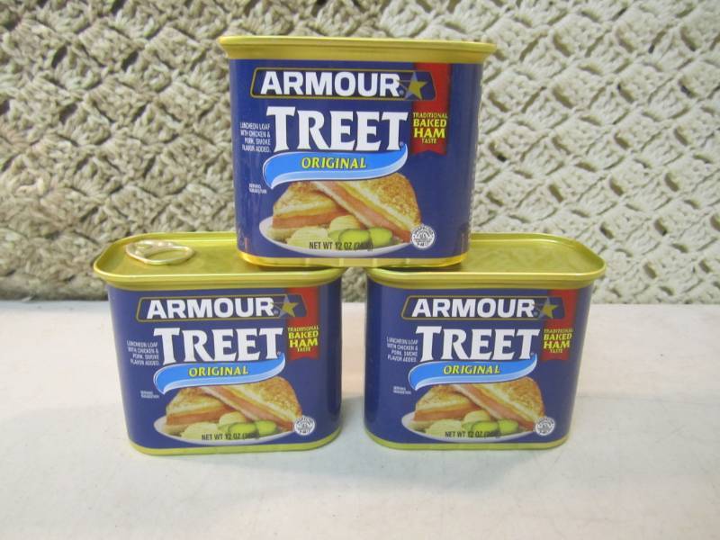 lot 261 image: 3 Cans of Armour Treet Original Can...