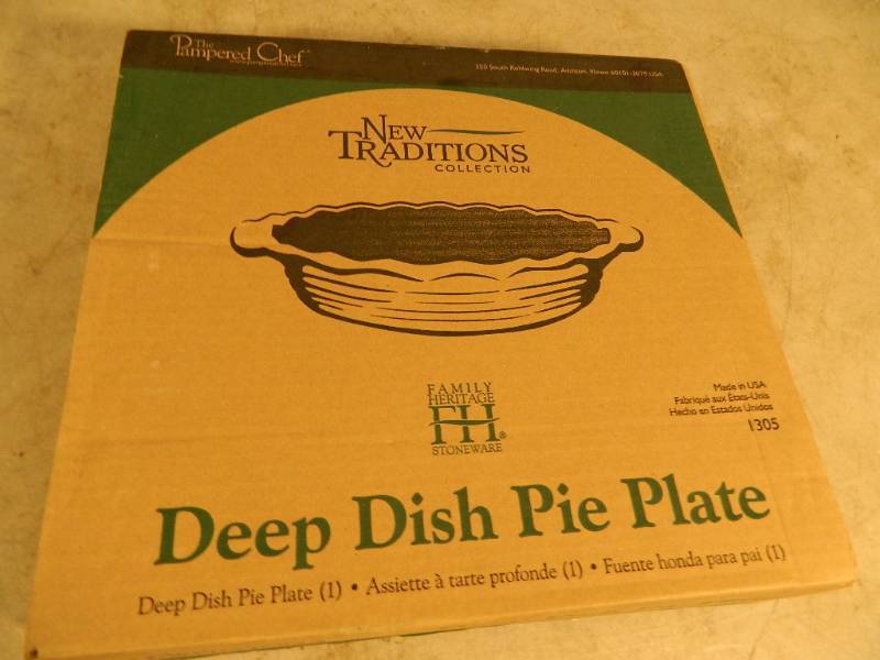 The Pampered Chef Deep Dish Pie Plate