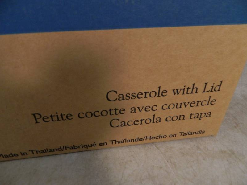 The Pampered Chef Casserole with Lid