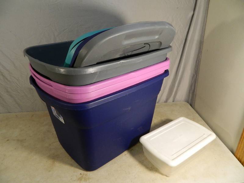5 Totes with Lids