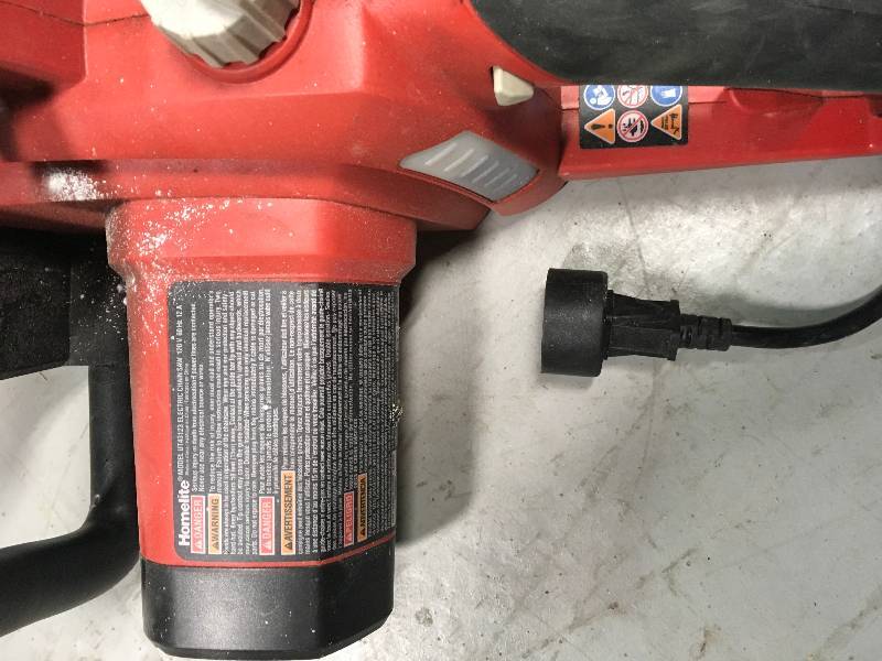 lot 17 image: Homelite 16 Electric Chainsaw used in working condition