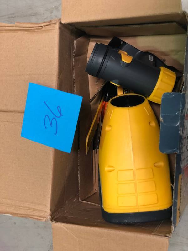 Wagner control spray hand held sprayer in like new condition