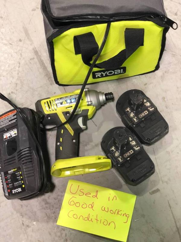 ryobi 18v impact driver kit used in workin conditiom